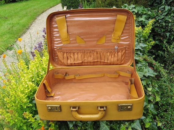 A Vintage French Small Tan Leather Hard Bodied Fi… - image 1