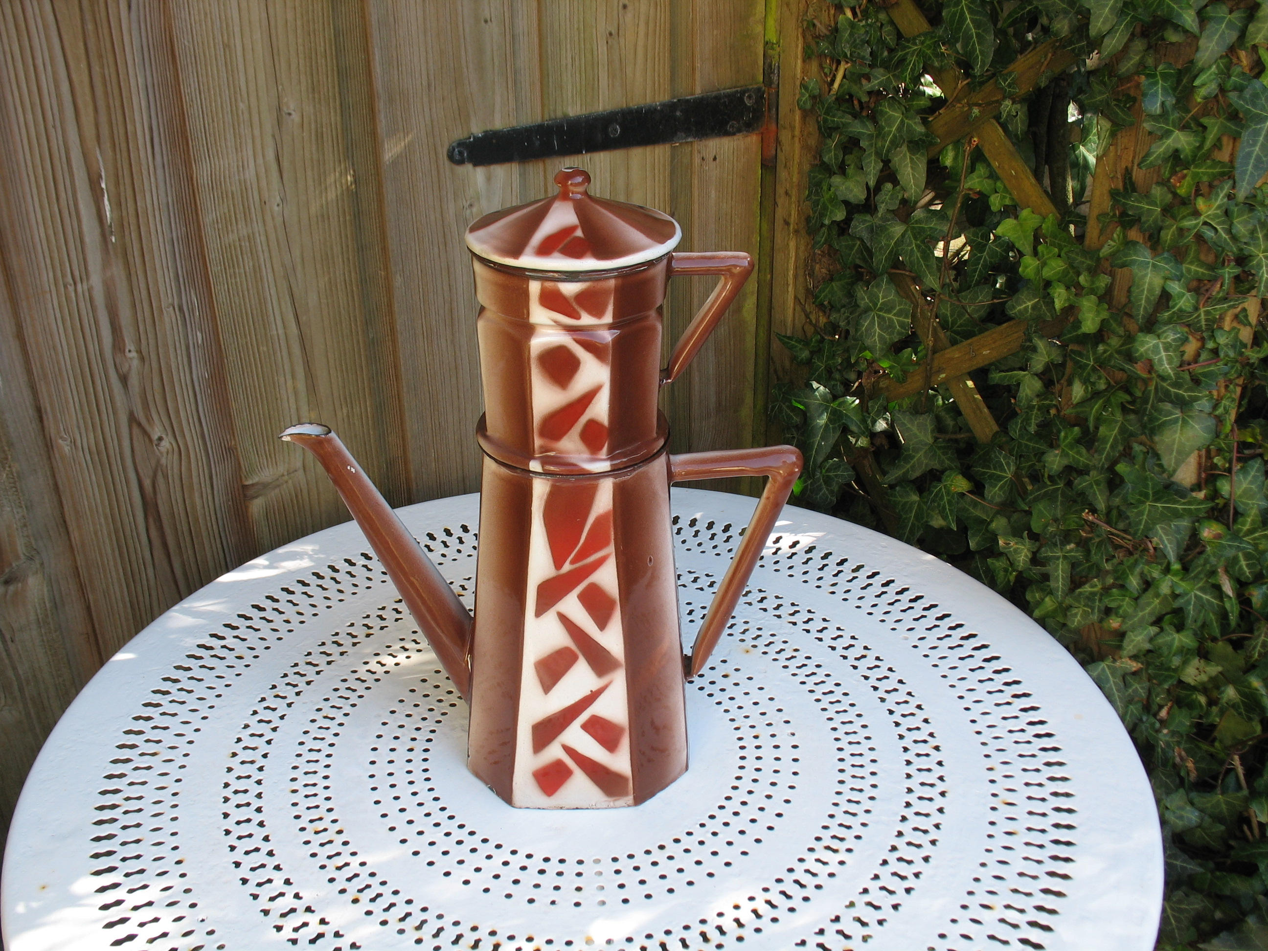 Un Bon Millésime Français Art Déco Brown - White Enamel Coffee Pot 1930's Farmhouse Country Kitchen