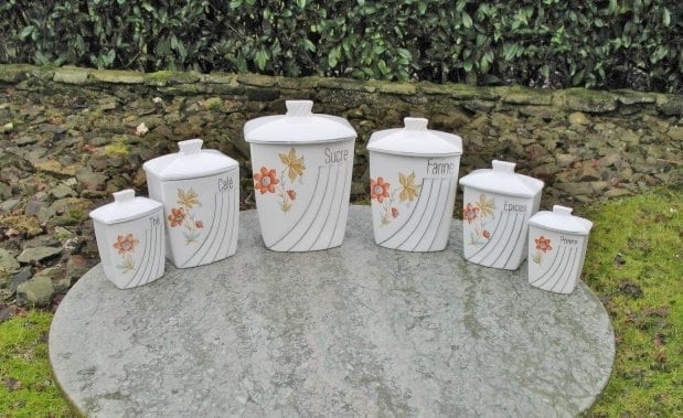 A Nice Vintage Français Set Of Six Porcelain Kitchen Storage Jars/Canisters A For Country Farmhouse 