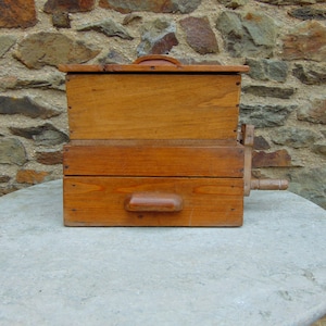 A Vintage Rustic  French Country Kitchen  Wooden  Box Flour Sifter Sieve With Drawer To Catch Flour