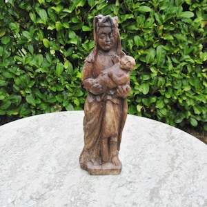 A Very Good Antique French Folk Art Naively Hand Carved Oak Figure Of Mary And Baby Jesus From The 1700s
