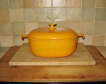 Vintage Le Creuset La Mama Green Dutch Oven– Enzo Mari Design