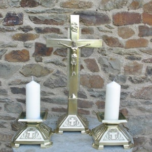 A Good Vintage French Brass Church / Chapel Alter Set With Standing  Crucifix Cross With Figure Of Christ And Two Matching Candle Holders