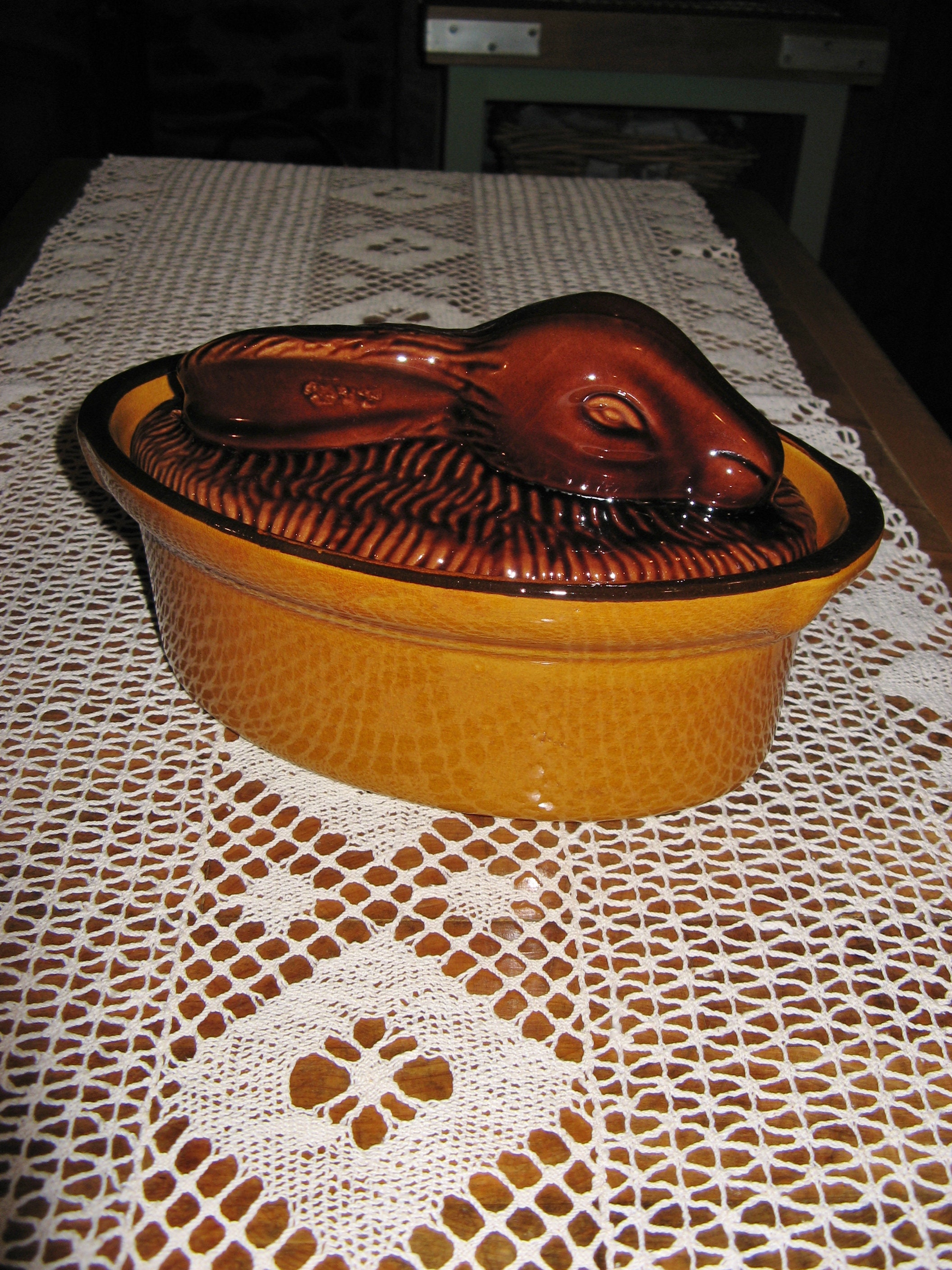 Un Grand Millésime Français Faience/ Majolica/Barbotine Brown Rabbit/Hare Terrine - La Bourguignonne