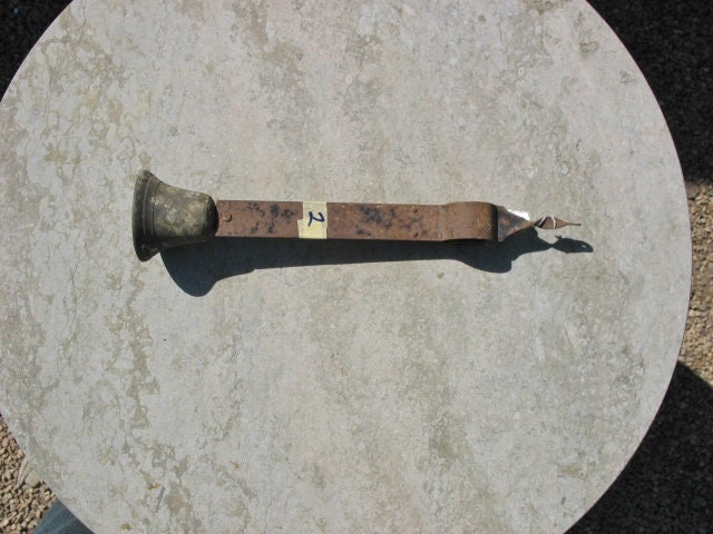 Un Millésime Niçois Français Bronze Shop Bell/Door Gate in Original Uncleaned Condition