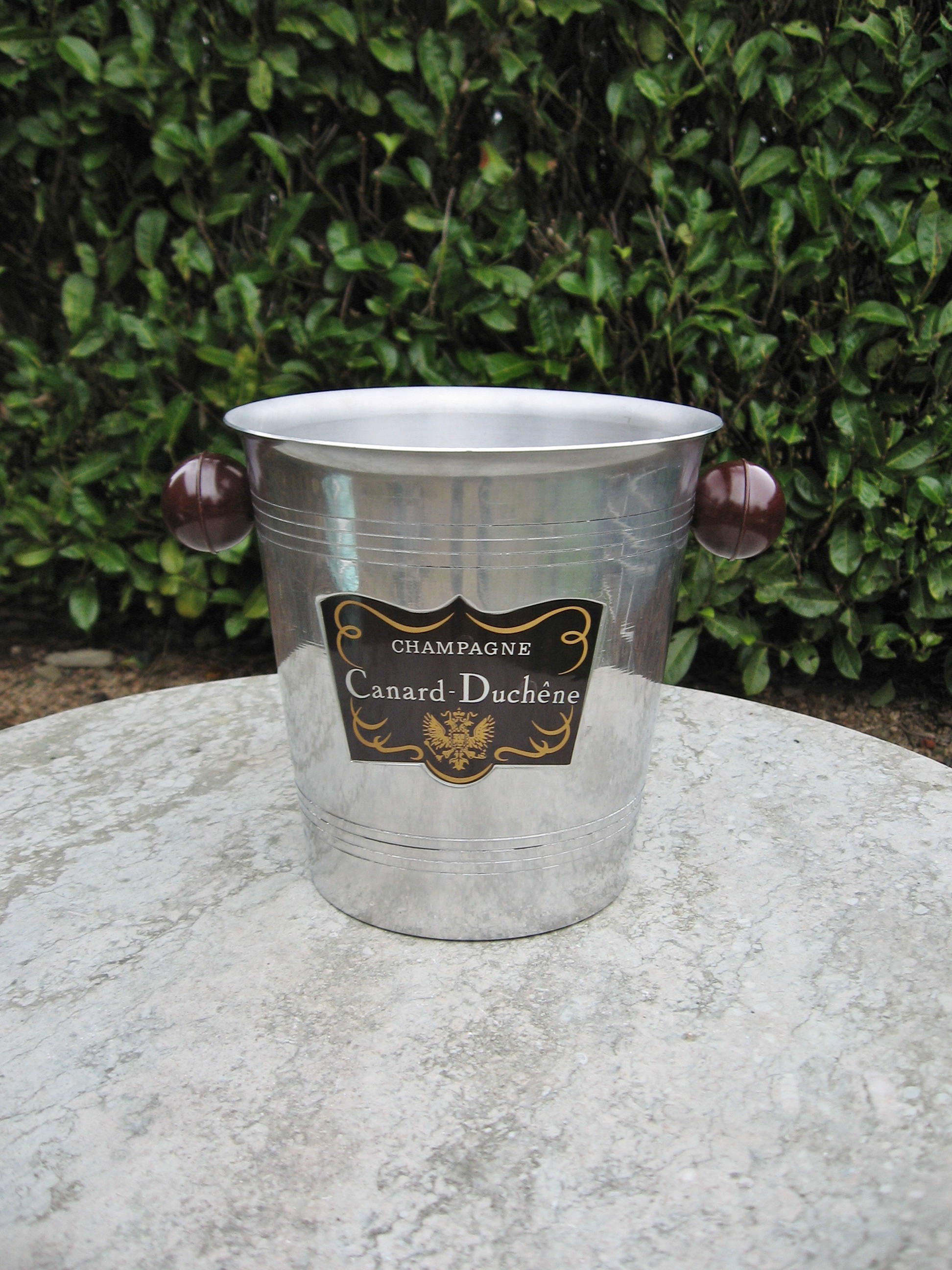A Nice Français Aluminium Champagne Ice Bucket Canard - Duchene Champagne