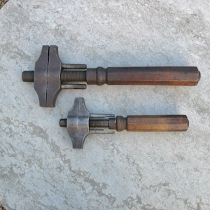 A Very Good Pair Of Vintage  Mechanics Adjustable Wrenches / Spanners With Hardwood Handles