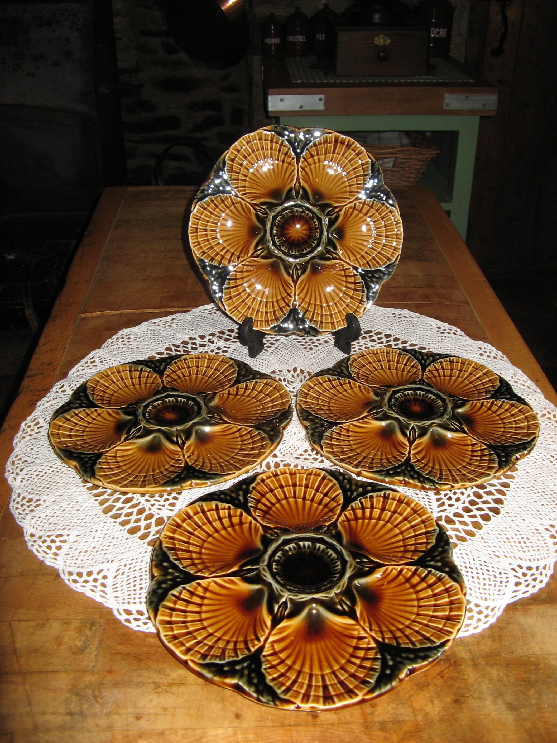 Ensemble de 4 Beaux Millésimes Français Sarreguemines Factory Oyster Serving Plate ~ Majolica/Barbot