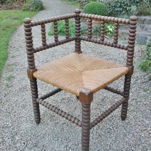 A Very Good Vintage French Wooden Bobbin Turned Rush Seated Corner Chair / Country Chair