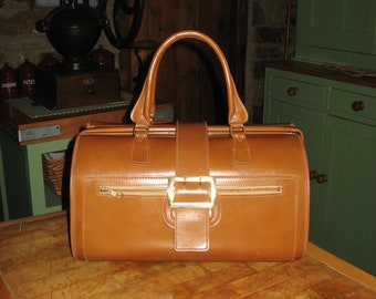 A Large Vintage French Tan Gladstone Bag / Overnight / Weekend Bag ~ 1970's