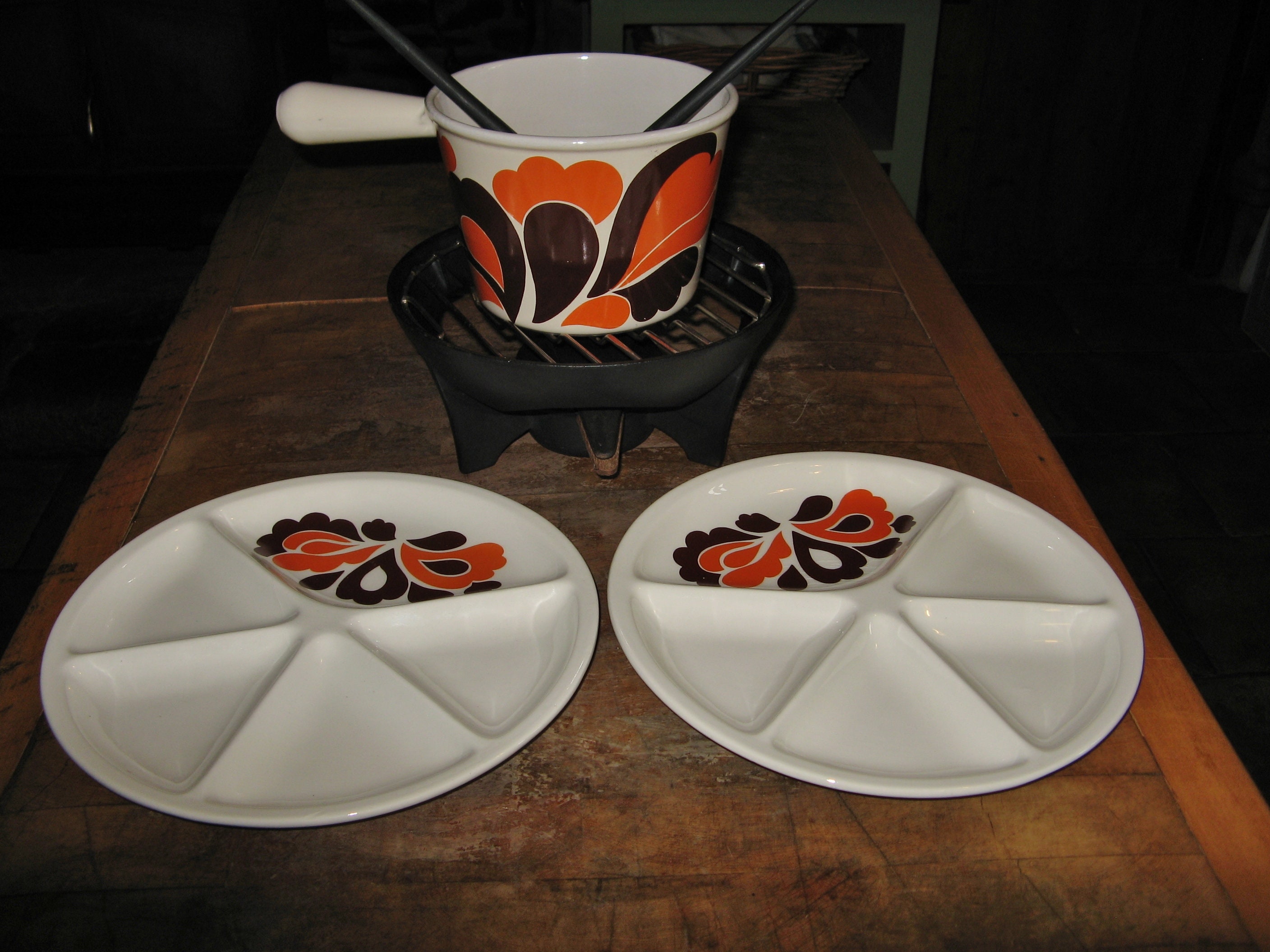 Le Creuset Service à Fondue Vintage - Caquelon En Fonte Motif Paon