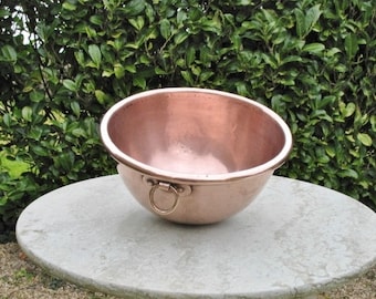 A Lovely Professional Quality Early 1900s  French Copper Cul De Poule / Mixing Bowl