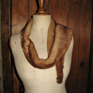 Eine schöne Vintage französische Pelzstola/Wrap/Schal/Boa ~ echter Pelz ~ 1930er - 1940er Jahre