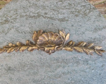 A Very Good  Vintage French Brass  Furniture Mount / Decoration /  Fronton / Pediment