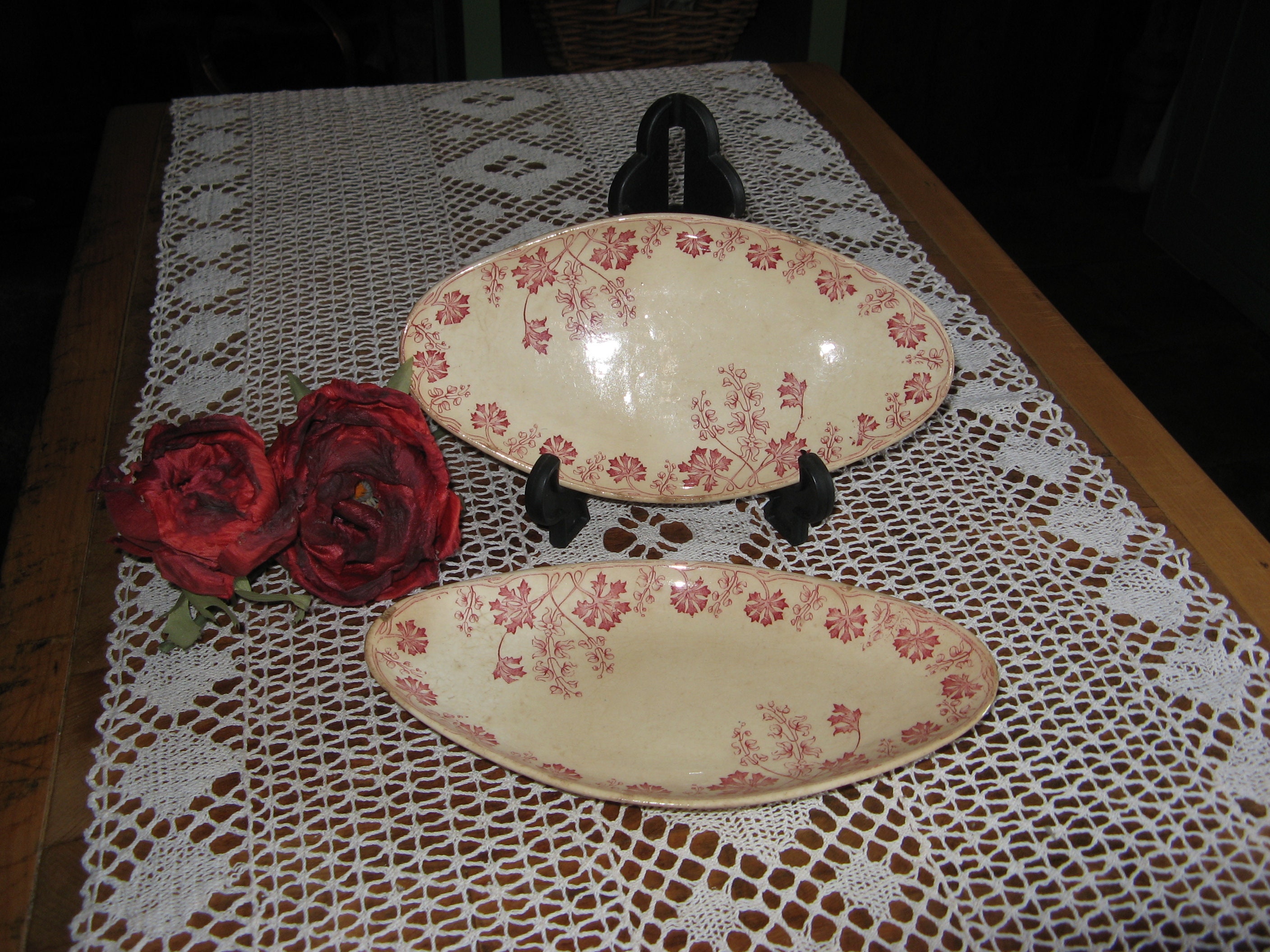 Paire Antique Français Pink & White Transferware Ironstone Oval Side Dishes/Ravier ~ Tea Stained Cou