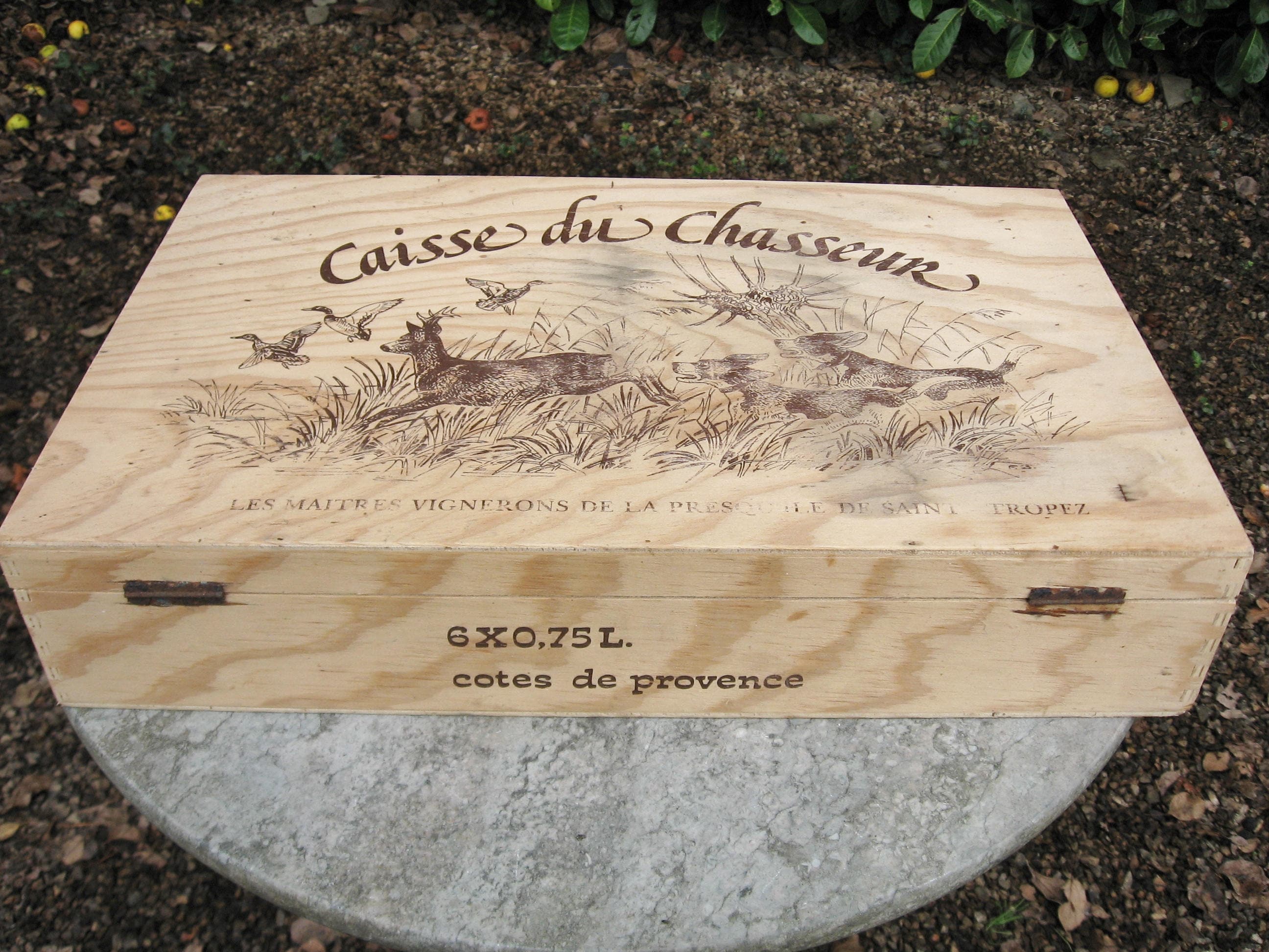 Une Très Belle Français Boîte à Vin Caisse Du Chasseur et Bouteilles de Chasse Thème Grand Pour La C