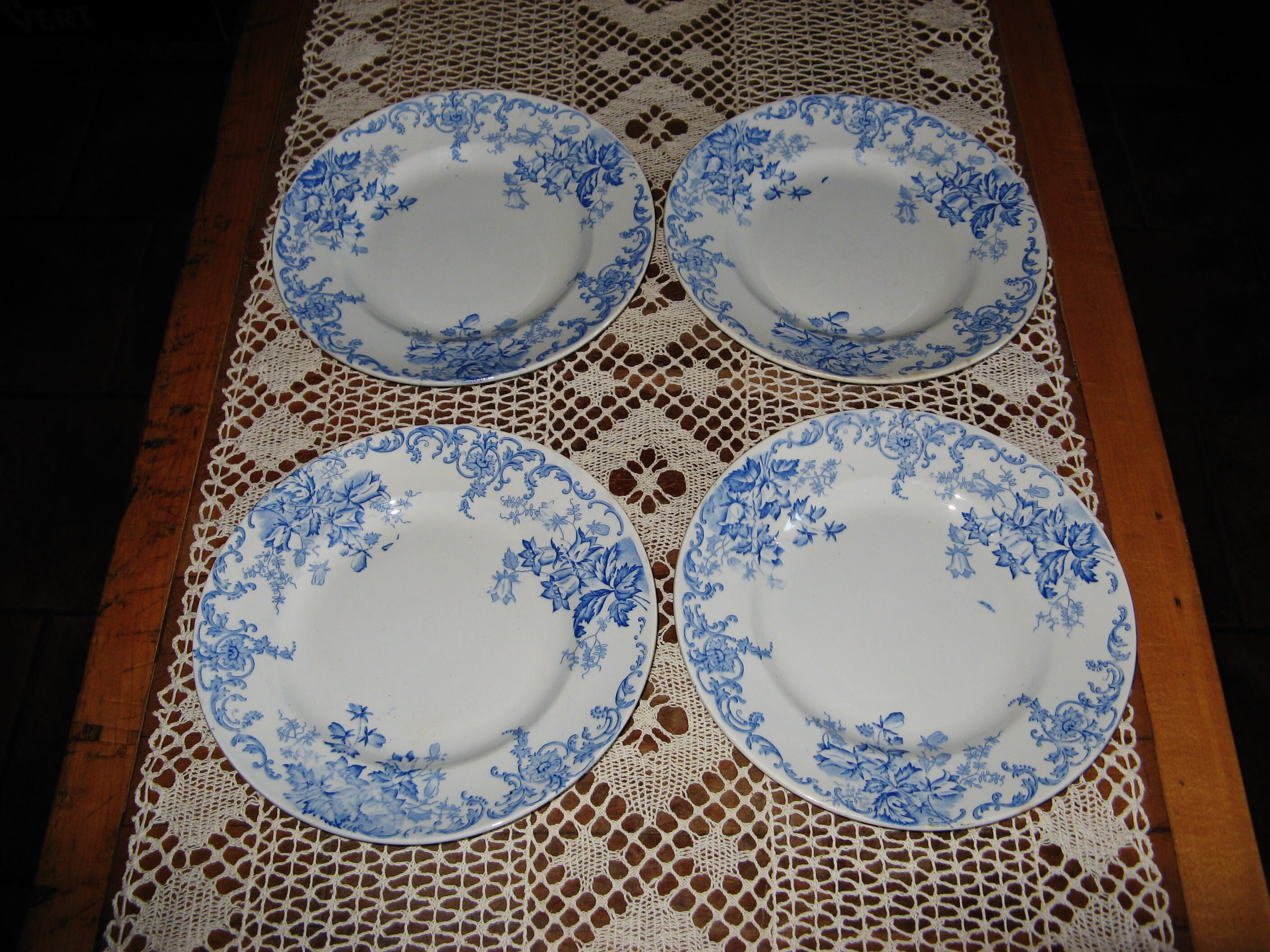 4 X Belles Assiettes de Français Vintage ~ St Armand et Hamage Nord Motif Rare Campanule Années 1900