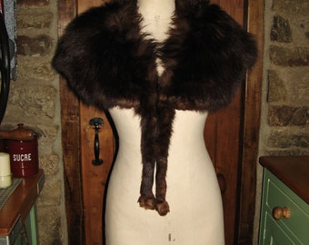 Una hermosa capa de hombro de piel de zorro francés vintage/robó/envoltura/bufanda/boa ~ piel de zorro genuina ~ 1940's