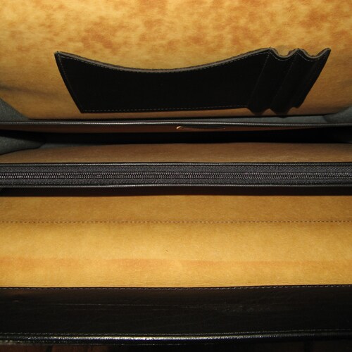 A Very Good Vintage French Black Leather Briefcase/ Messenger Bag/ shops Laptop Bag ~ 
