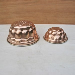 Two Very Nice Vintage French Round  Copper Jelly / Jello Molds / Cake Molds Tin Lined  So Good To Use