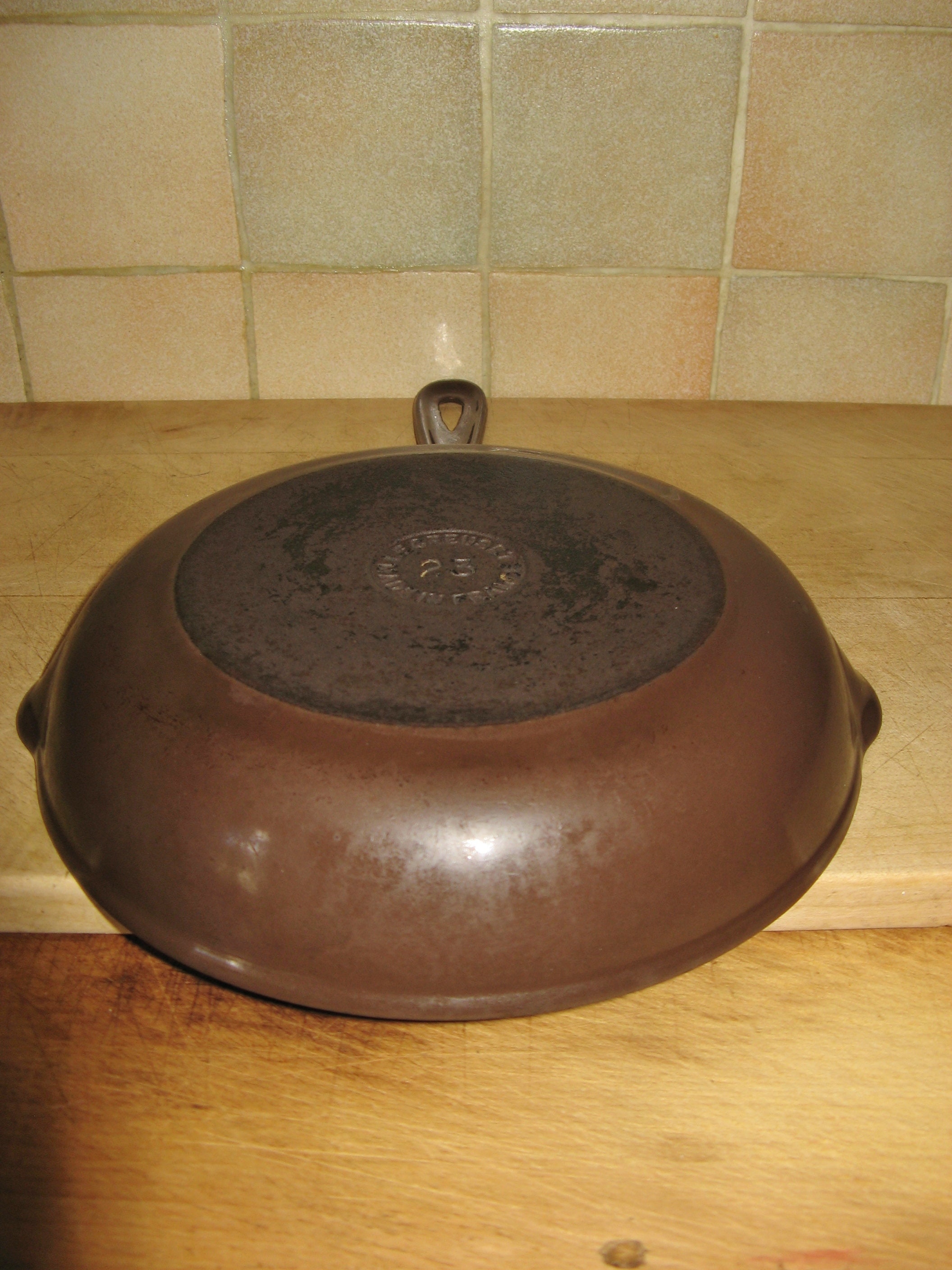 Vintage French Medium Le Creuset Brown Cast Iron Skillet / -  Israel