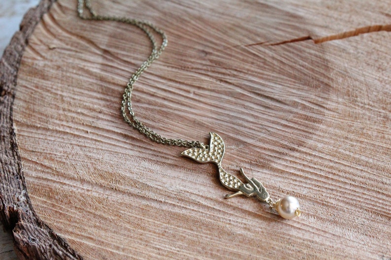 Brass /& Pearl Mermaid Necklace