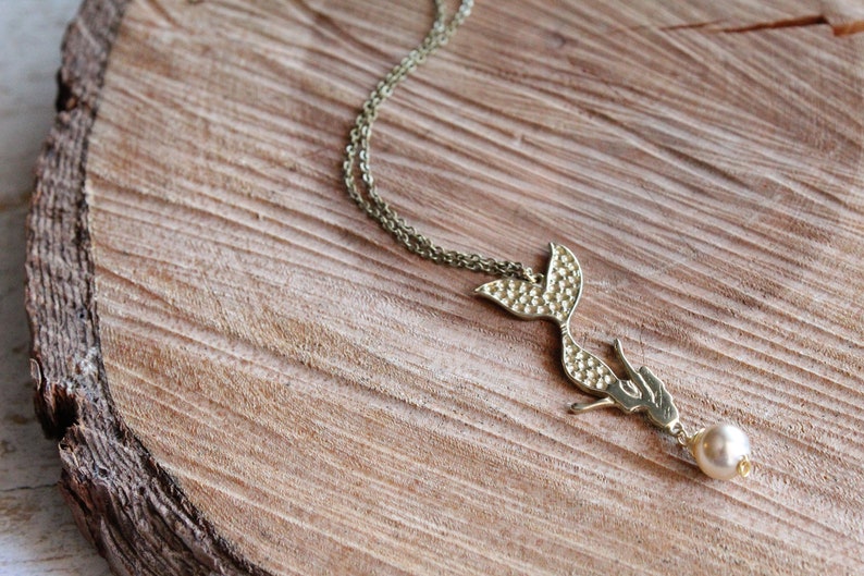 Brass /& Pearl Mermaid Necklace