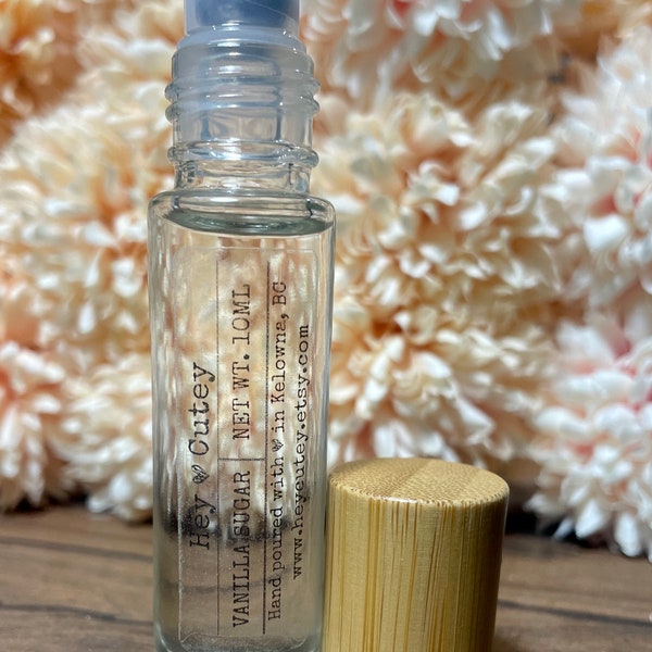 Signature Scent Vanilla Sugar Coconut Oil Roller Perfume Gift | Handpoured | Nature | Birthday | Friend | Women | Vegan | Wedding Mother's