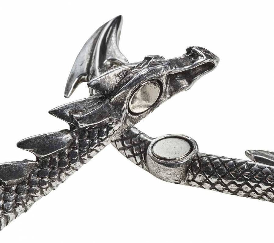 Dragon's lure necklace sale