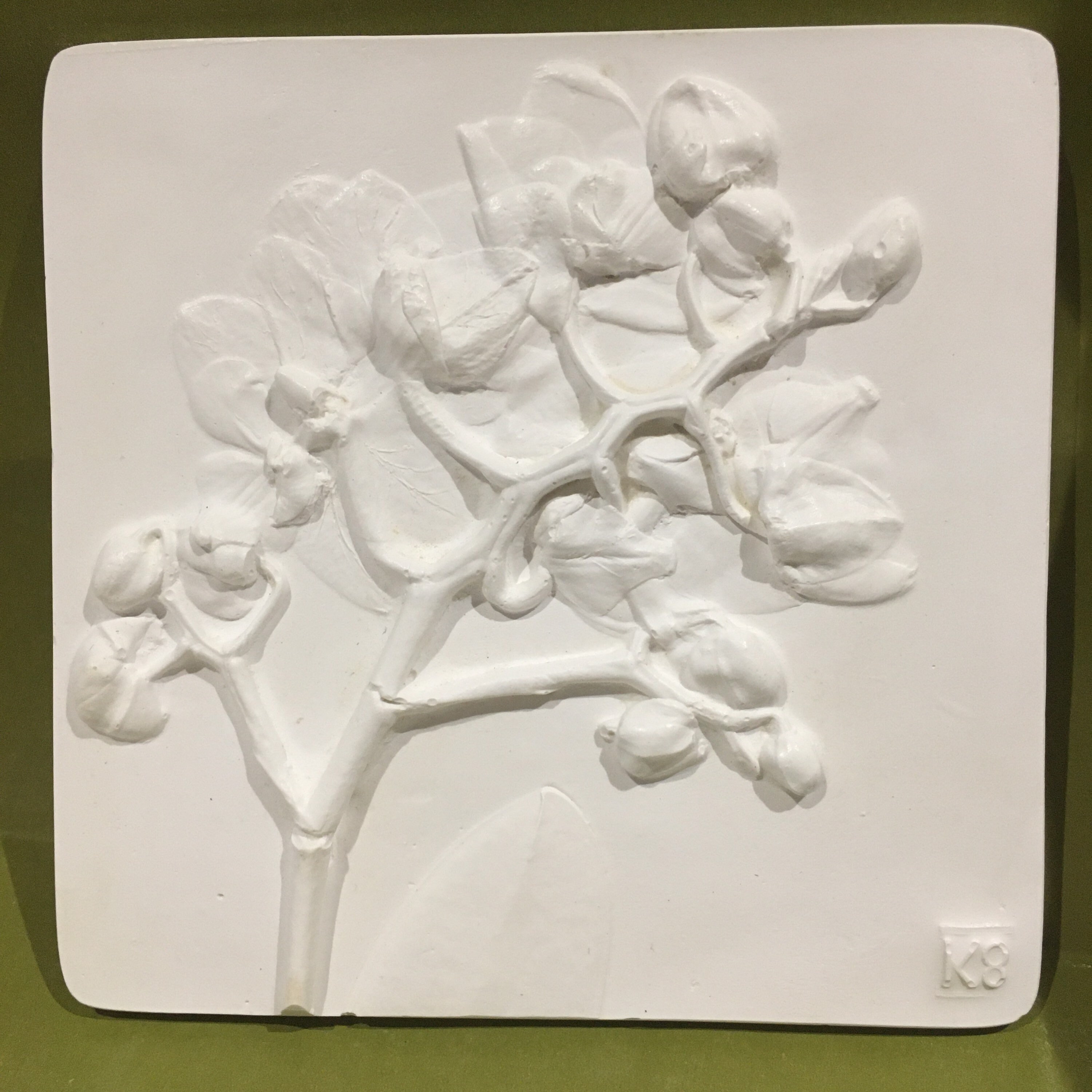 Orchid Bas Relief Wall Art. Pièce Unique