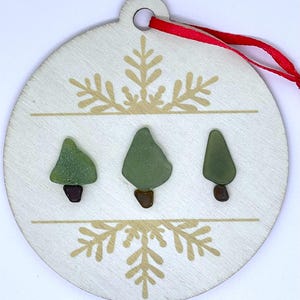 Bäume Schneeflocke Print Ornament - Strandglas, Seeglaskunst, Winter, Weihnachten, Evergreens, Schneeflocke, Urlaub, Original, handgemacht, Unikat
