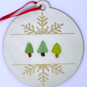 Bäume Schneeflocke Print Ornament - Strandglas, Seeglaskunst, Winter, Weihnachten, Evergreens, Schneeflocke, Urlaub, Original, handgemacht, Unikat
