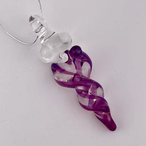 Mini Glass Icicle Ornament with Royal Jelly Color Twist