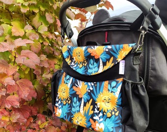 Stroller bag that can be worn as a mother's backpack,  Diaper bag with custom tropical print,  Stroller travel bag with large capacity