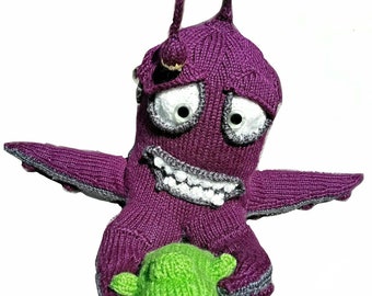 Knitting Pattern: Monster in the Kitchen Cupboard