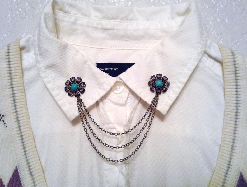 Turquoise Daisy Collar Pins Boho Chic Sweater Clips Flower Sweater Pins Antique Brass Daisy Collar Brooch Hipster Collar Chain Lapel Pins