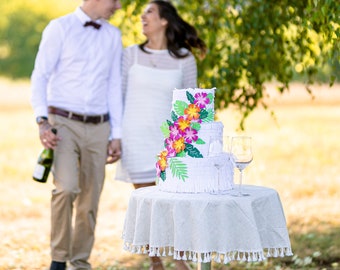 Wedding Cake Pinata tropical love