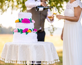 Wedding Cake Pinata