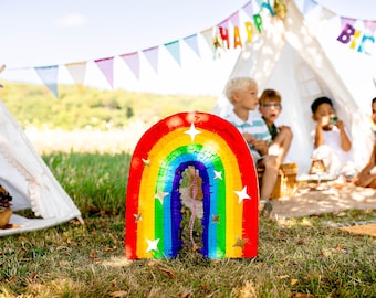 Regenbogen Piñata