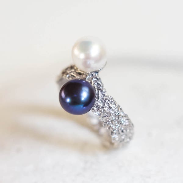 Black and White Ring Etsy