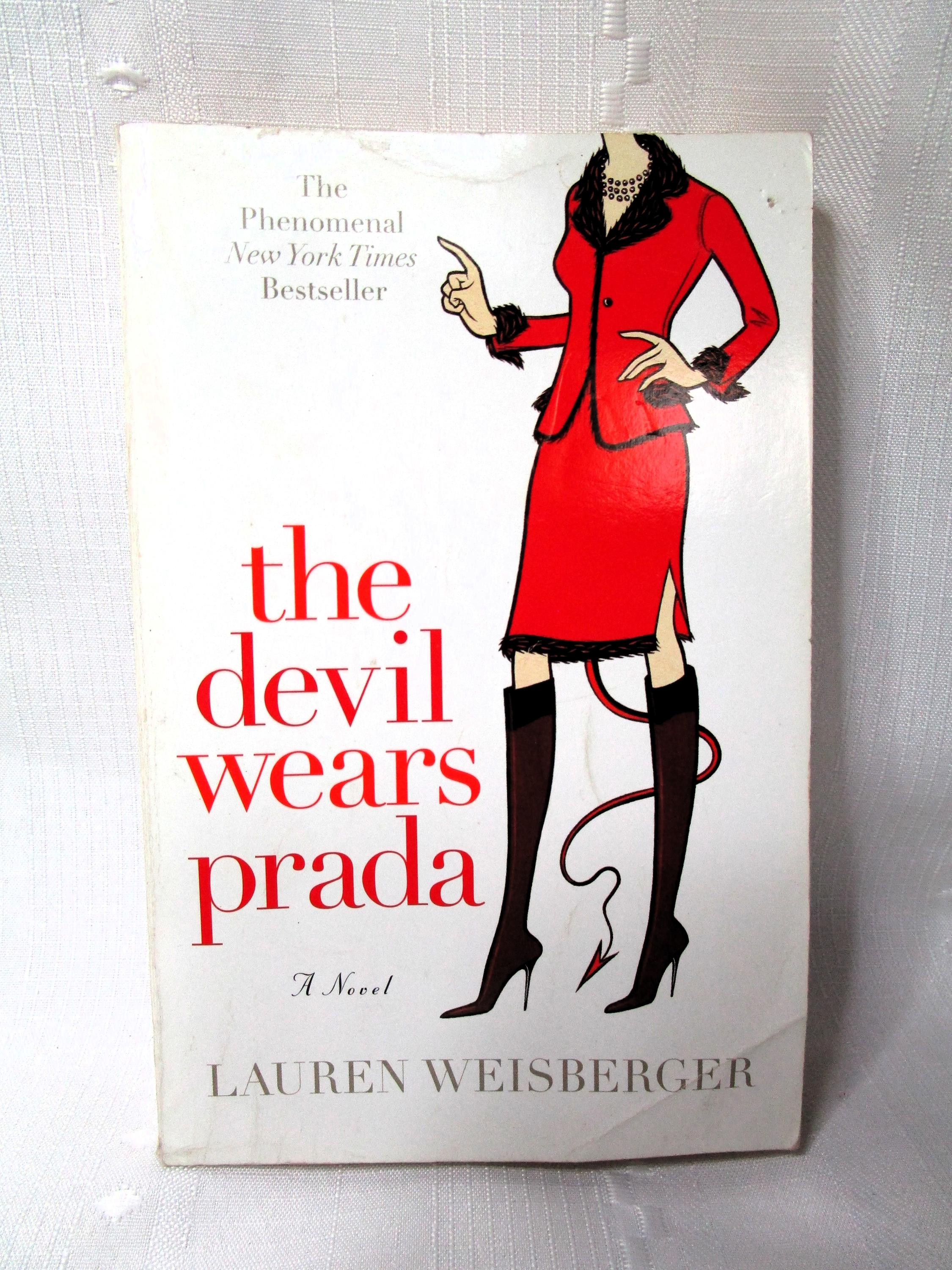 The Devil Wears Prada * Lauren Weisberger * 725 - Etsy