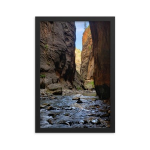 Zion National Park - The Narrows - Art Print - Wall Home Decor - Framed Poster - Gift (8x10-24x36 IN)