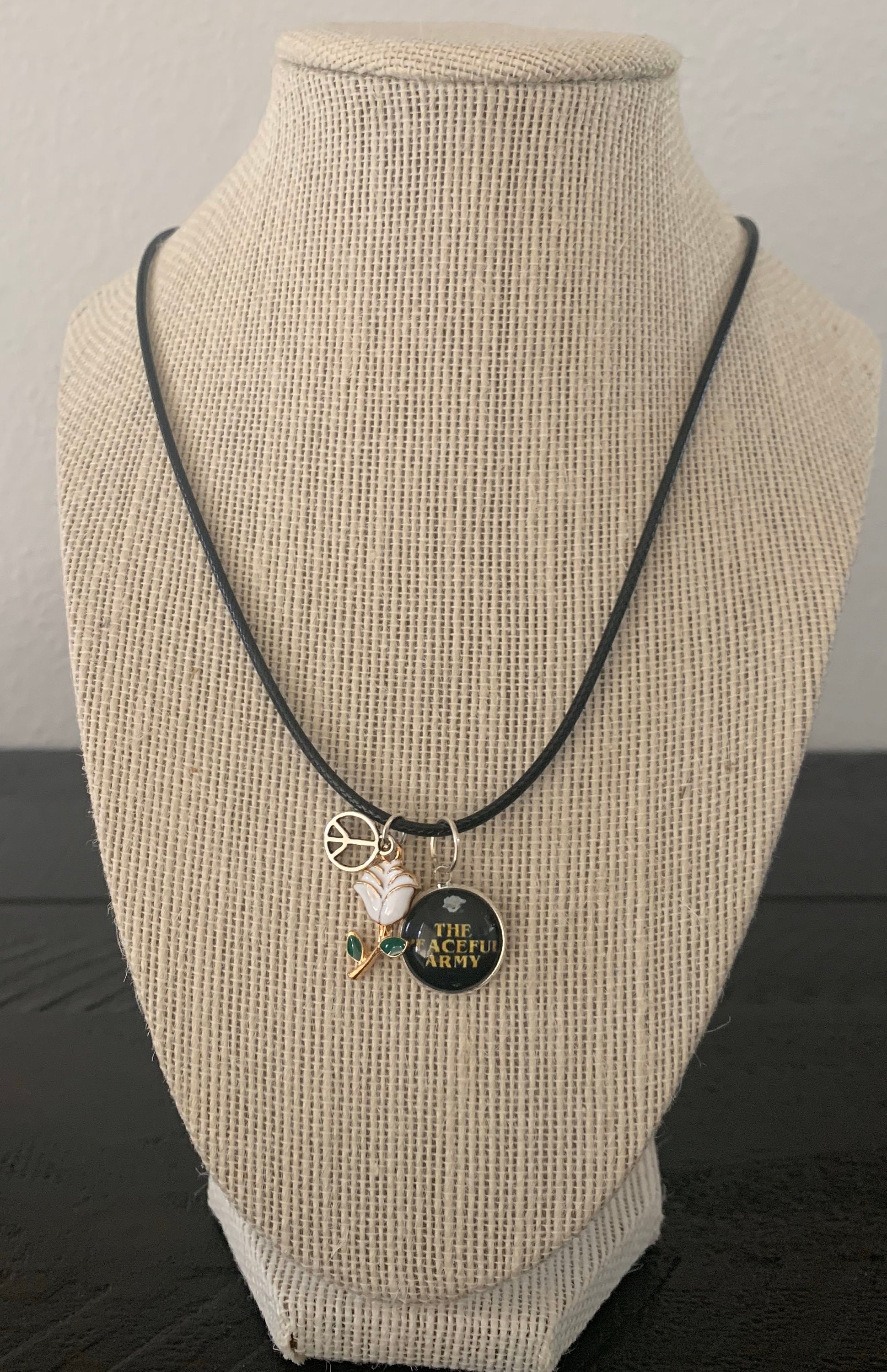 Peaceful Army GVF necklace