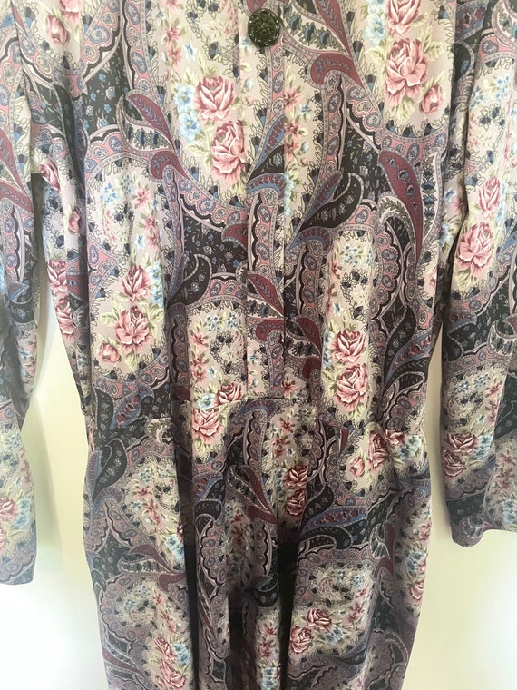 Vintage paisley/floral dress with pockets fits li… - image 1