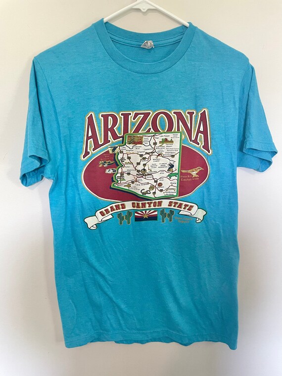 Vintage soft and worn Arizona tourist shirt Unisex