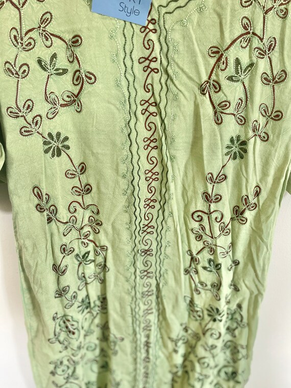 NWT Vintage sage green rayon embroidered hippie d… - image 2