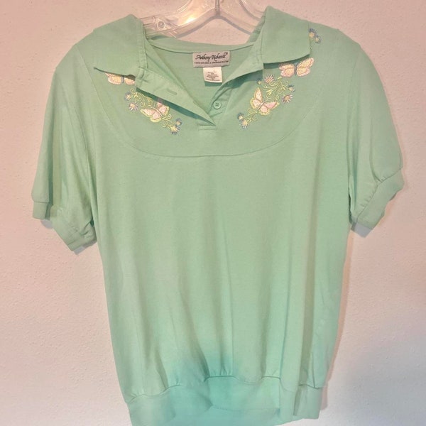 Vintage pastel mint green butterfly embroidered polo shirt vintage M