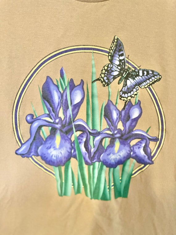 Vintage butterfly/iris image grandma shirt fits l… - image 2