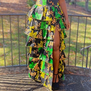 Groene veelkleurige Afrikaanse print Ankara bloemenprint gelaagde ruches maxi rok met zijsplit