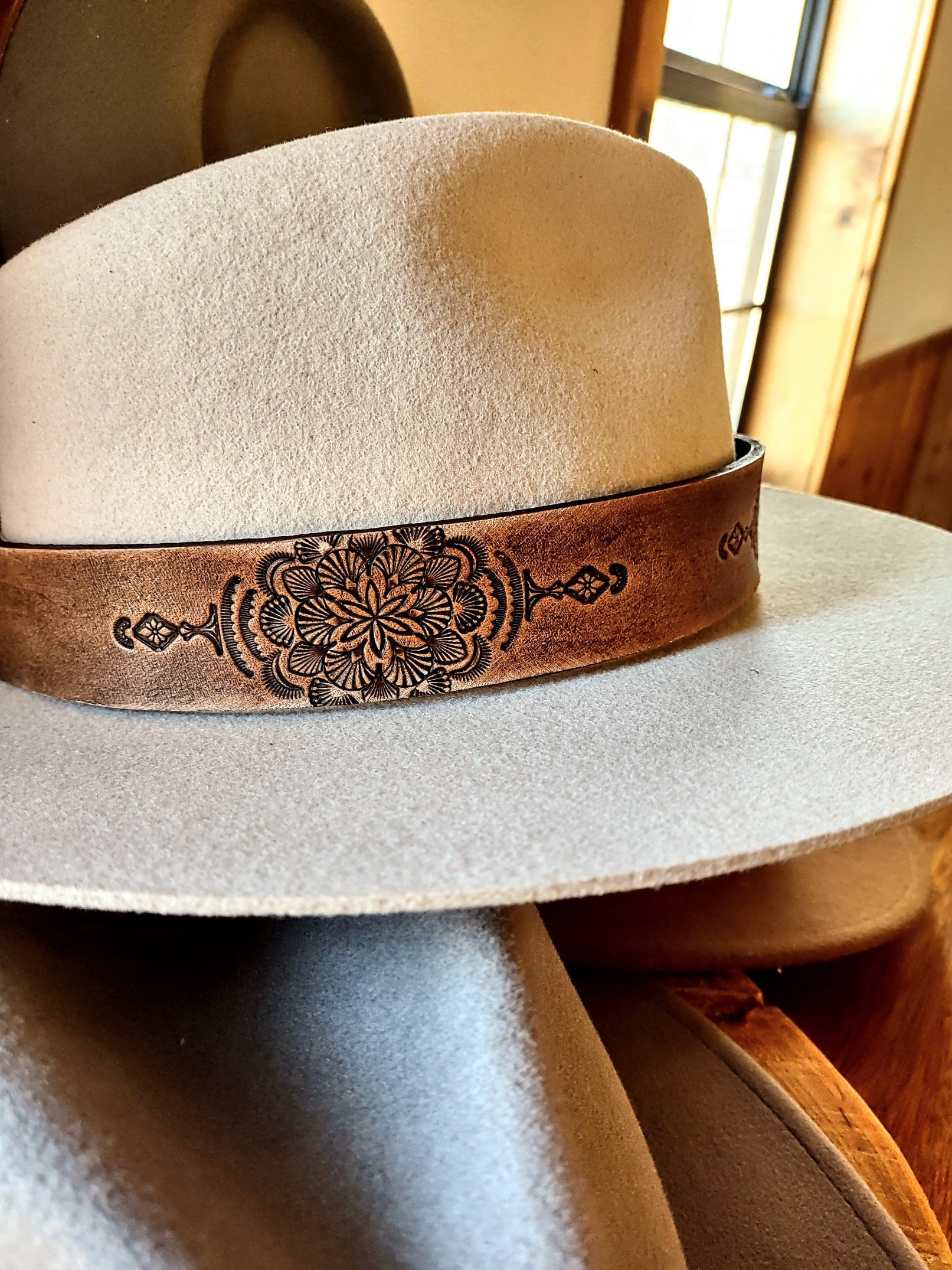 Leather Hat Band, Hand Tooled, Western Boho, Felt Hat Accessory -   Canada
